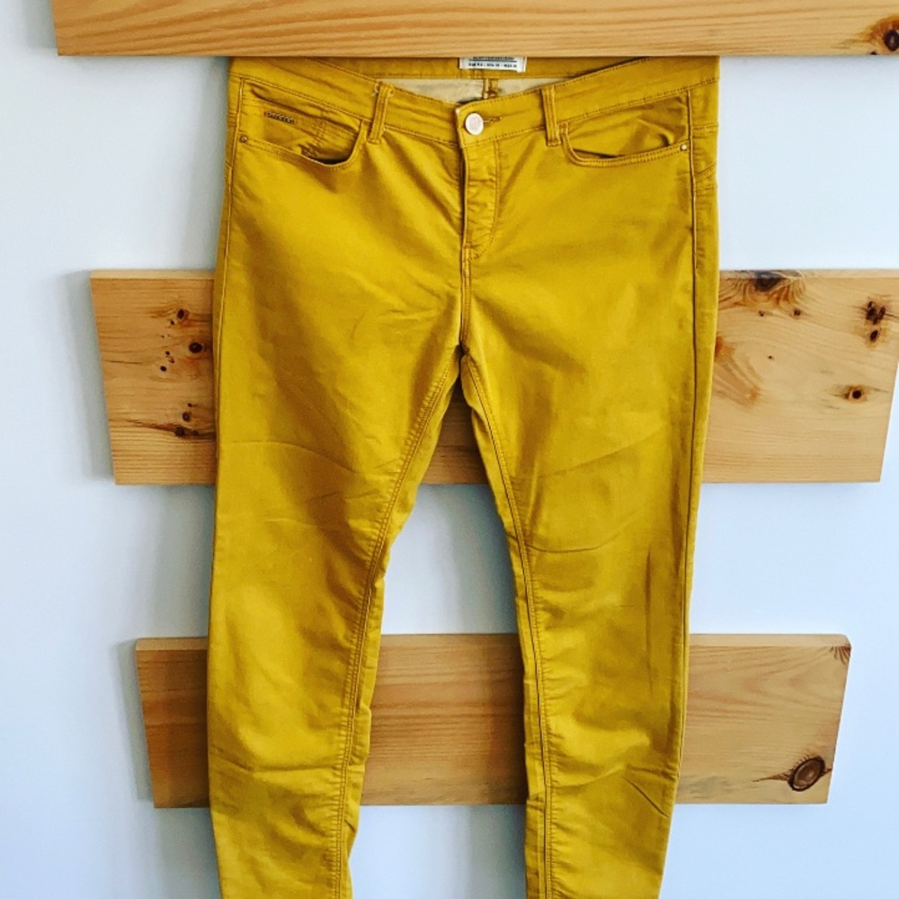 Jeans jaune moutarde 🐥